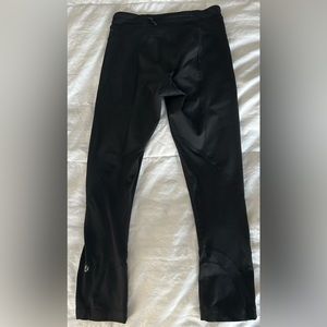 Lululemon crop black yoga pants